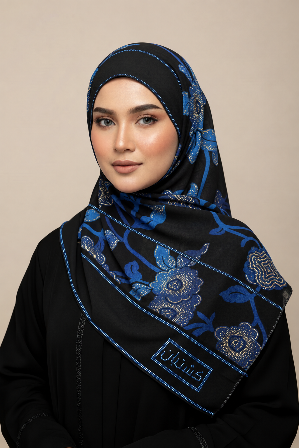 حجاب إماراتي بنقوش زهور داكنة